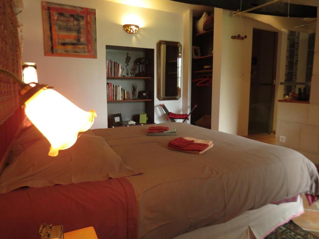 La Claverie Sainte-Radegonde-des-Noyers Room photo